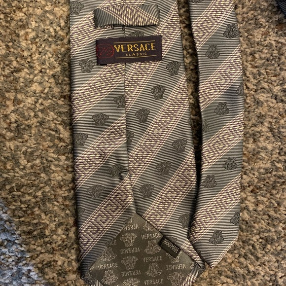 Versace Tie - Picture 2 of 8